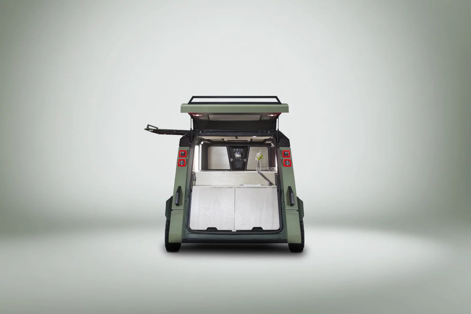 FIM Migrator Off-Road with kitchenette minus the fridge cabinet
