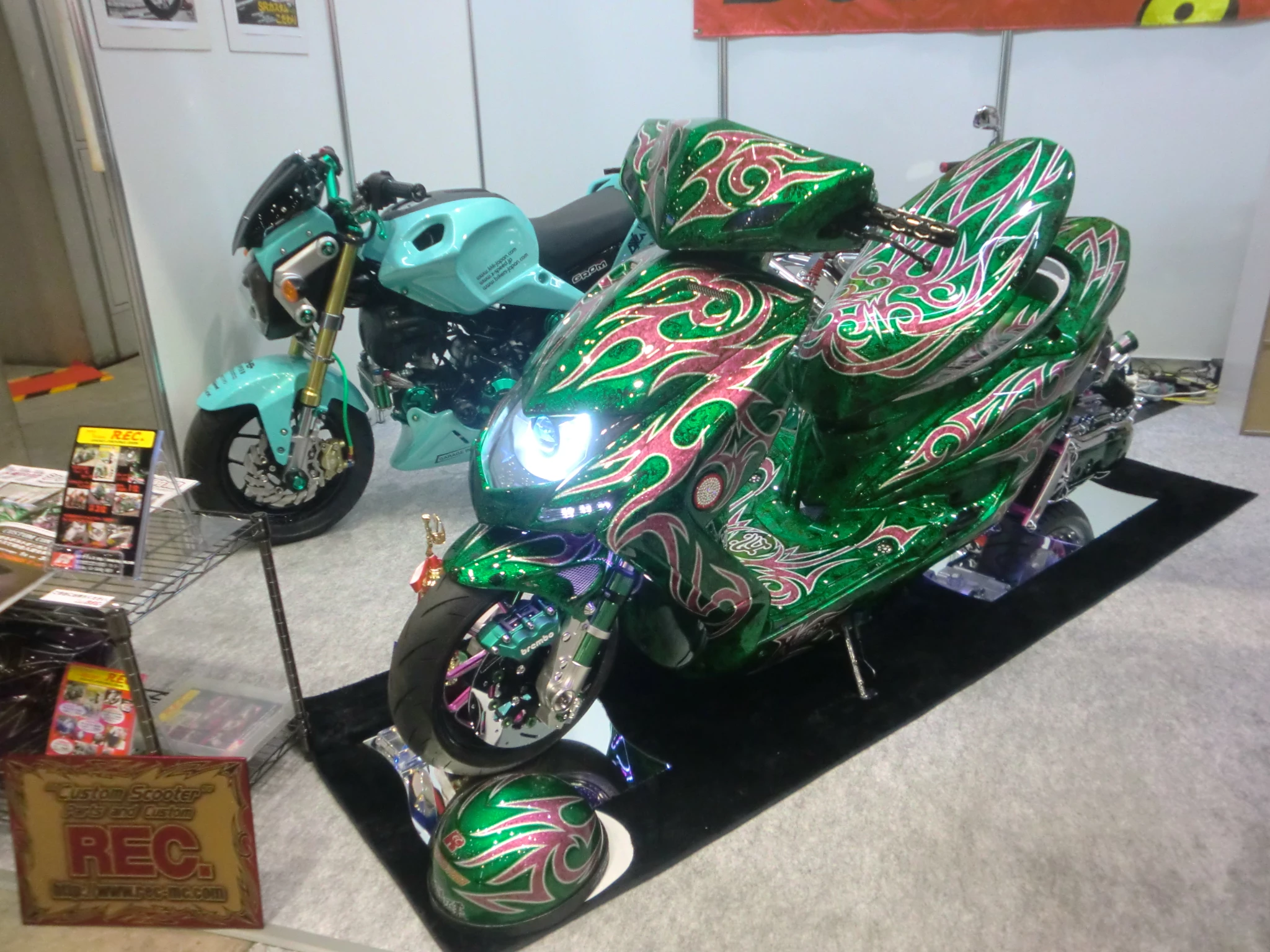 Scooter bling in Tokyo