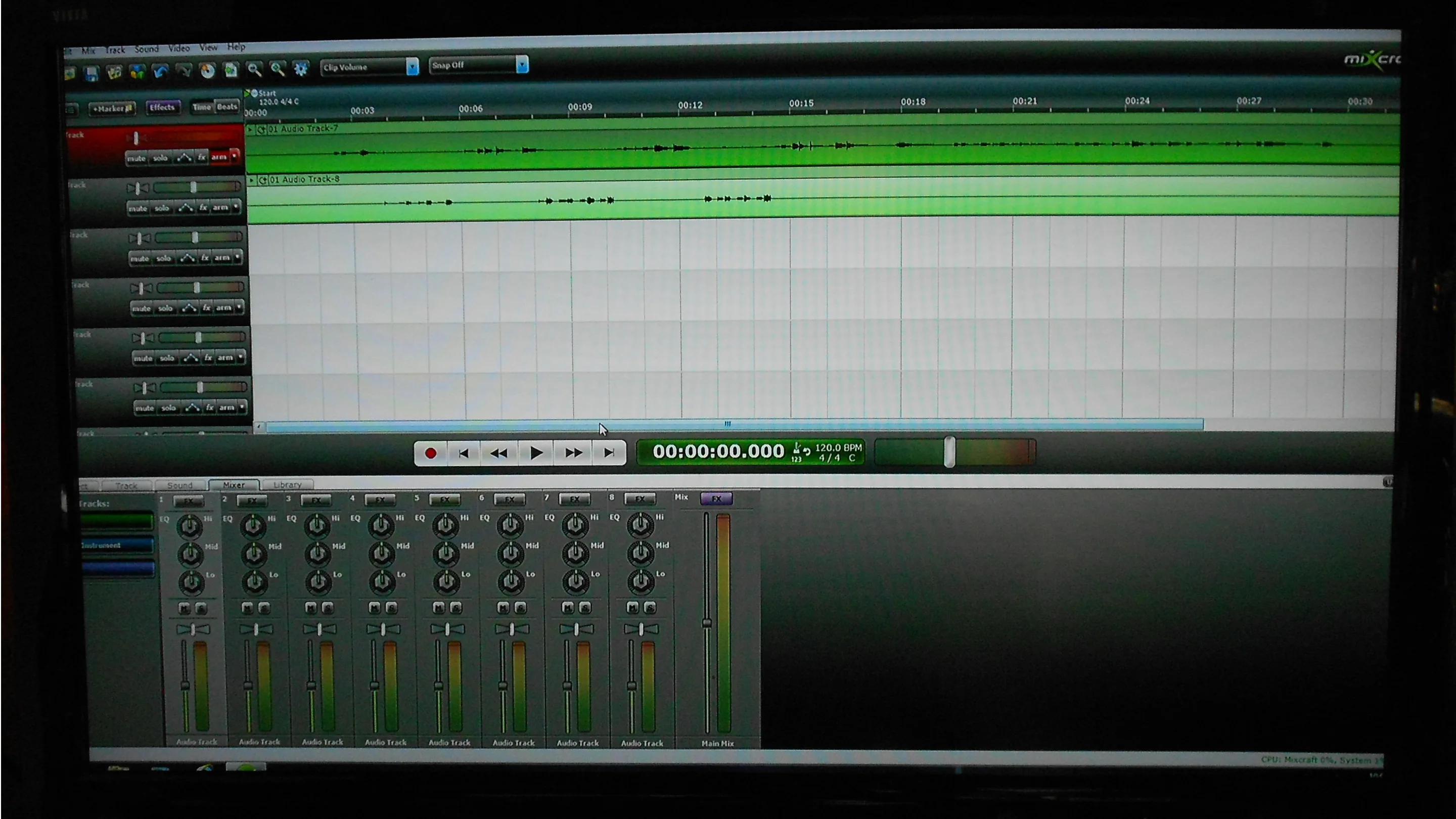 Mixcraft 5 as viewed on a big screen TV