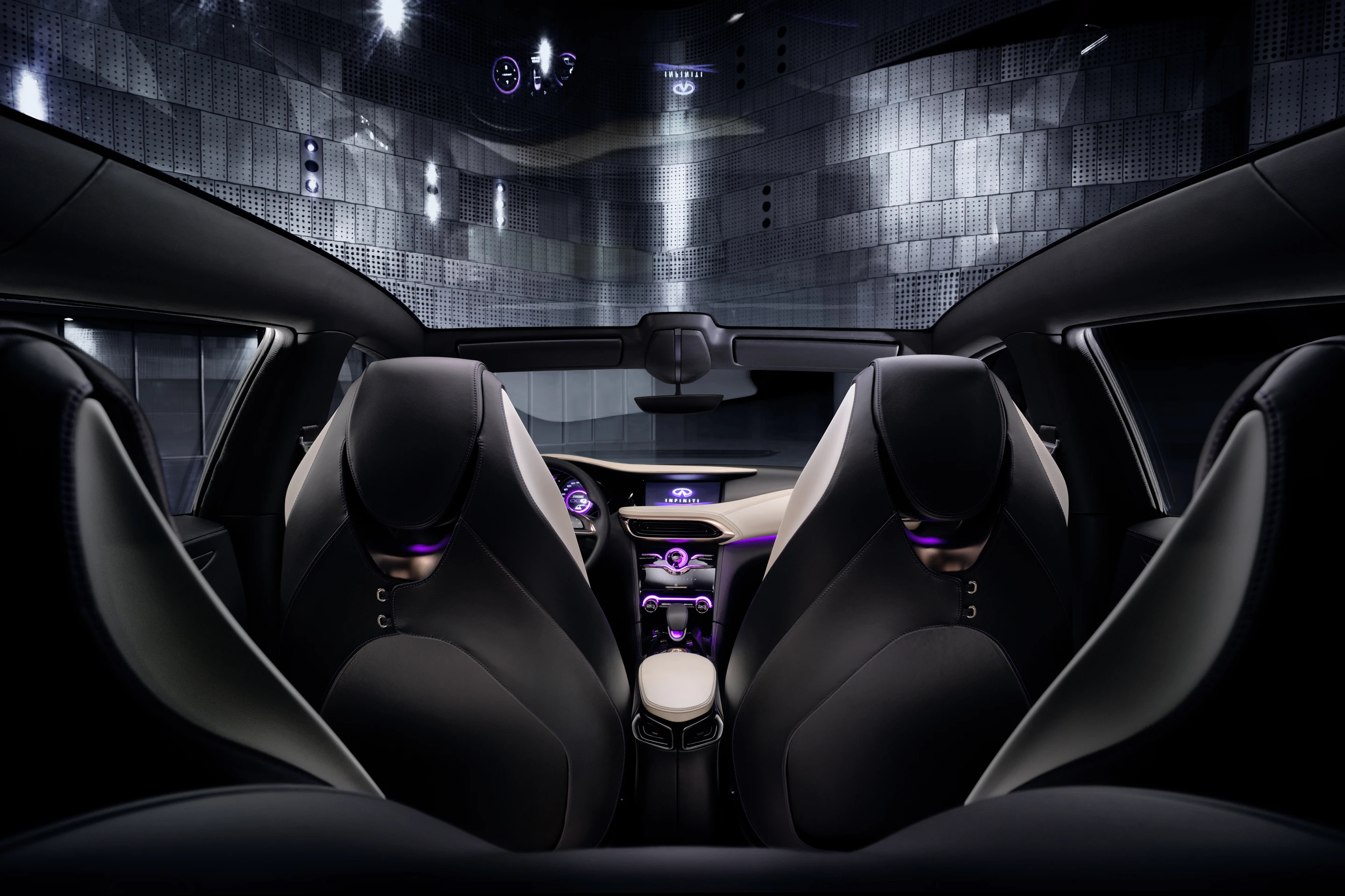 With the unveiling of the, Infiniti, the luxury division of Nissan Motors, is clearly seeking to cement its reputation for opulence