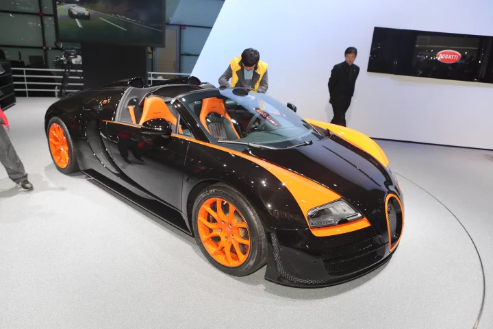 The Bugatti Veyron Grand Sport Vitesse World Record Car edition debuts in Shanghai