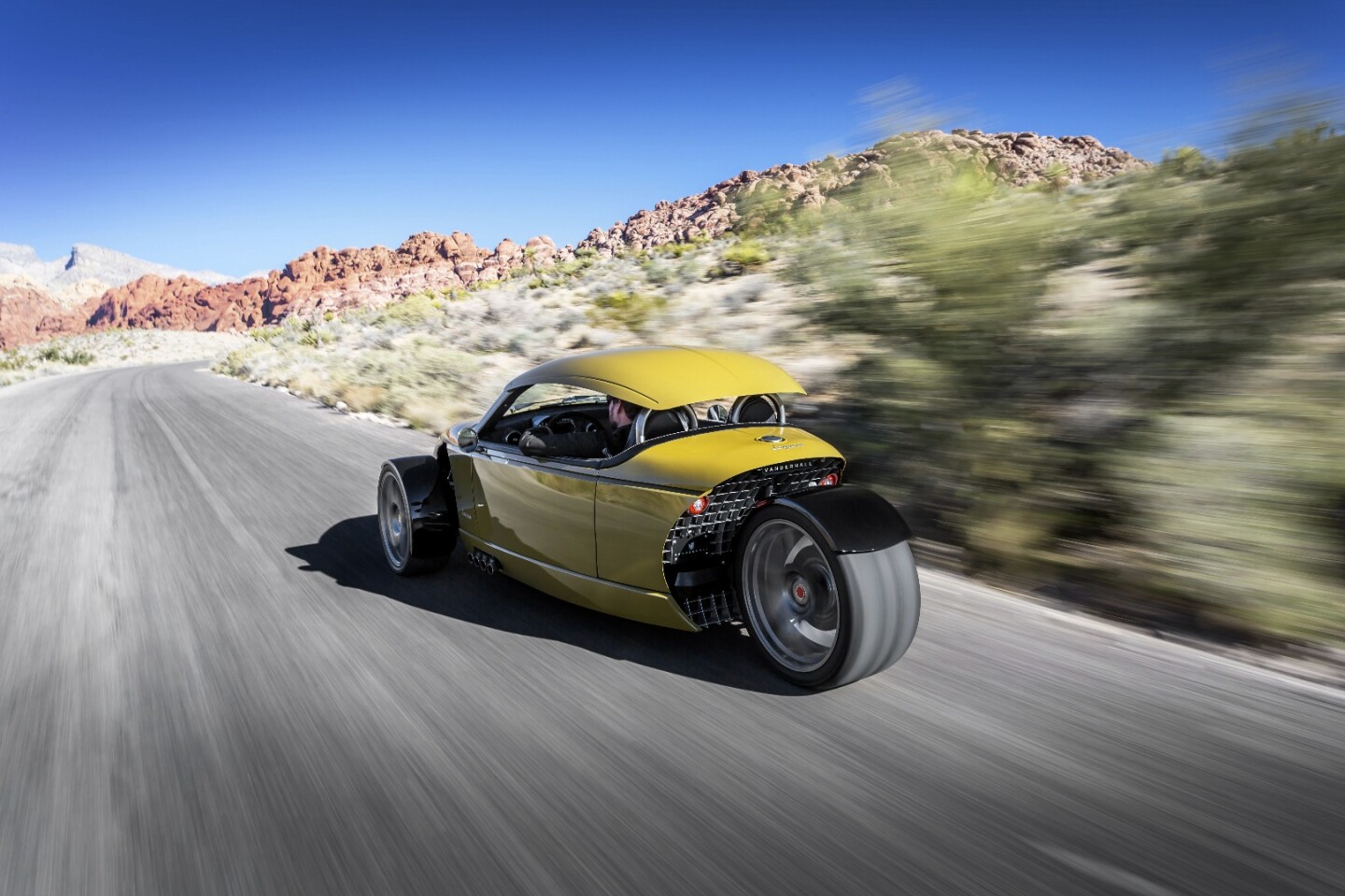 Vanderhall's Laguna treads a different path to weekend fun with its new three-wheel Laguna