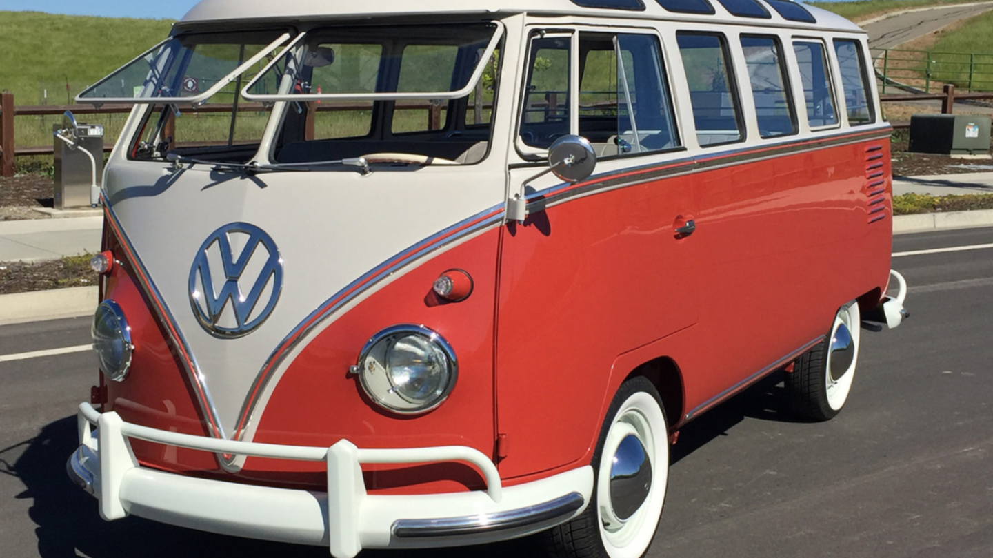 On April 8, 2017, Barrett-Jackson sold this 1961 Volkswagen 23-window Deluxe Samba above for $291,500, a new record for the 23-window model.