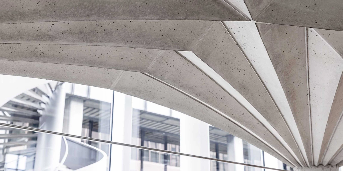 A closer look at the corrugated structure of the vaulted floor