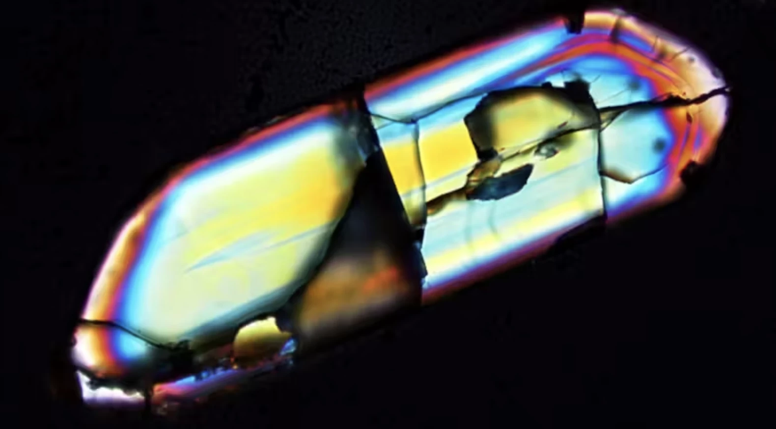 The isotopic ratio of the crystals reveal for the first time that fresh water and dry landmass existed at least four billion years ago