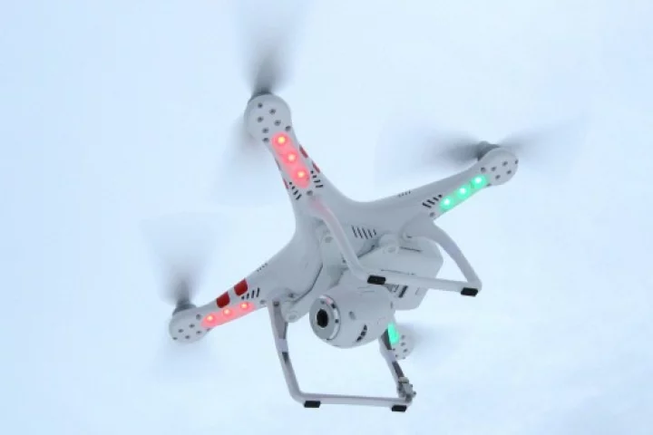 Thanks to an app update, the DJI Phantom 2 Vision and Vision+ are now able to follow pre-programmed flight paths