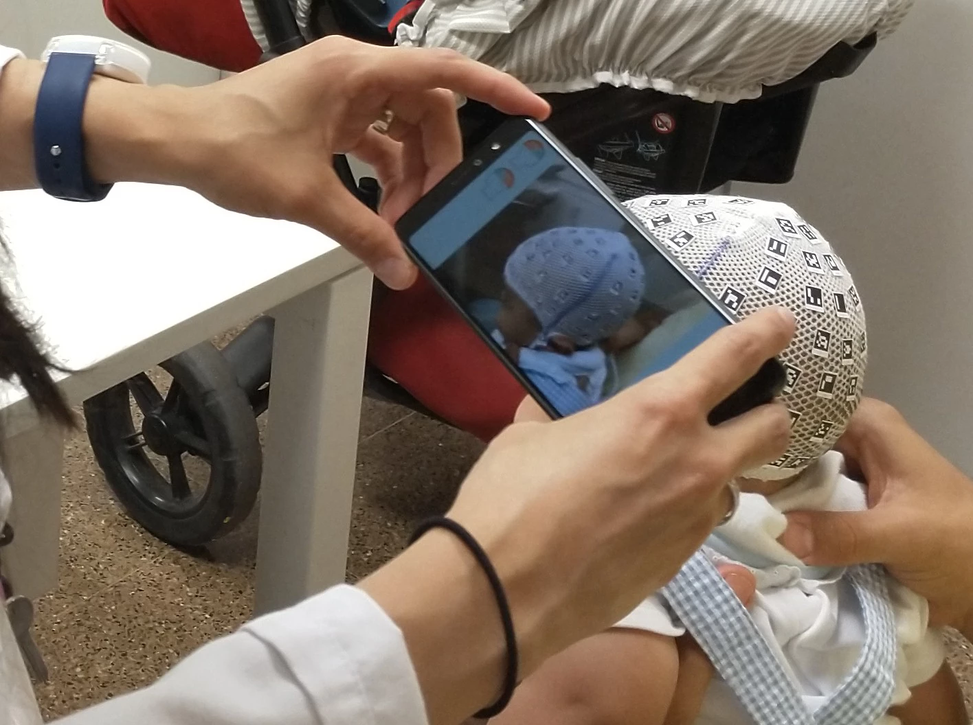 The Photomedas system in use