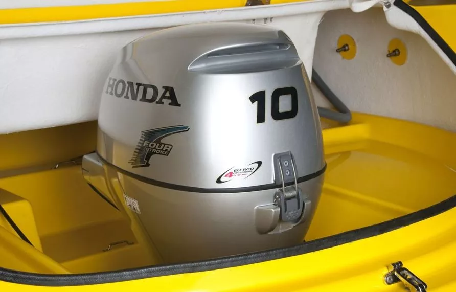 The outboard engine concealed within watercraft's body comes in one of four options: Honda 10HP, Mercury 9.9HP, Mariner 9.8HP and Tohatsu 9.8HP