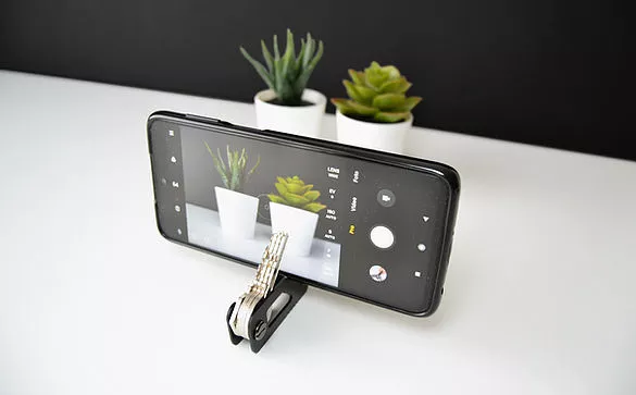 The Keytool in action as a smartphone tripod