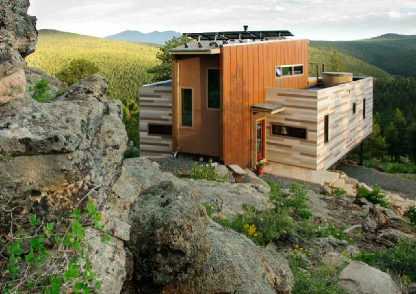 Studio H:T's off-grid Shipping Container House