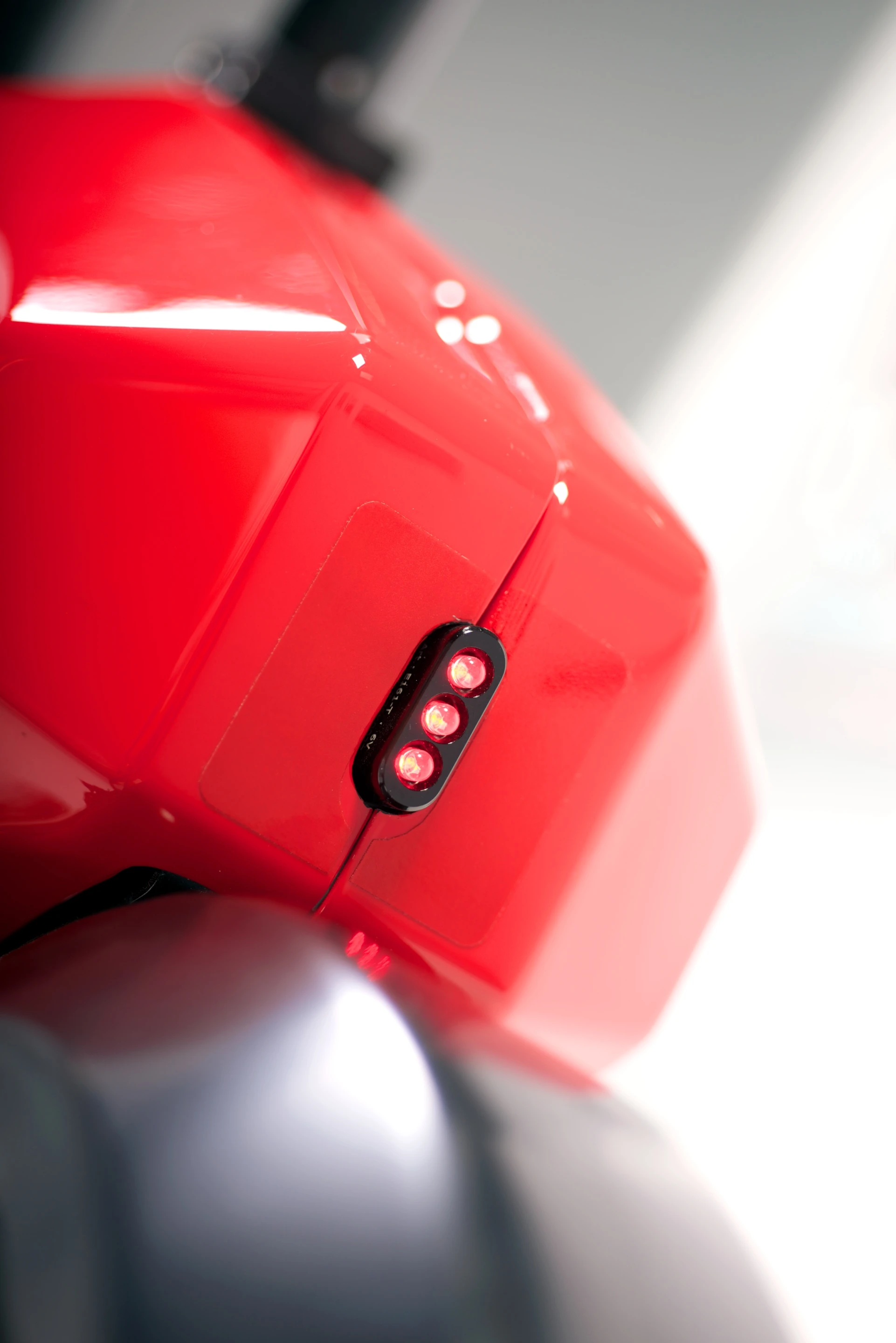 The Voltitude V1's rear LED lighting (Photo: Arnaud Lambert)