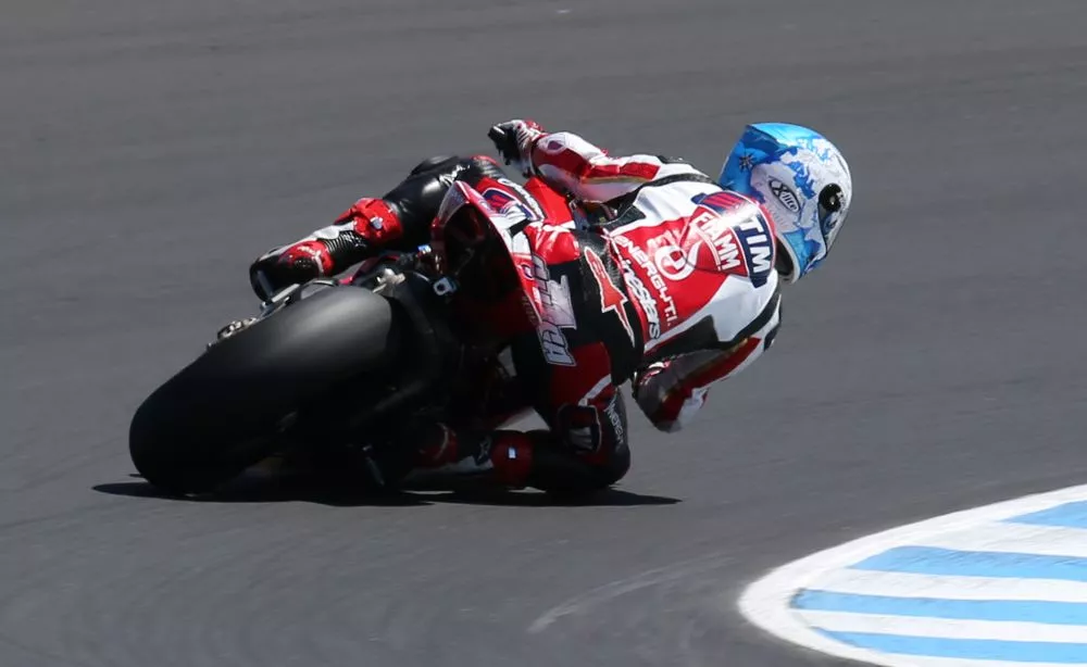 Tires took a beating during the opening round of the 2013 Supersport season (Photo: Olivier Bochsler)
