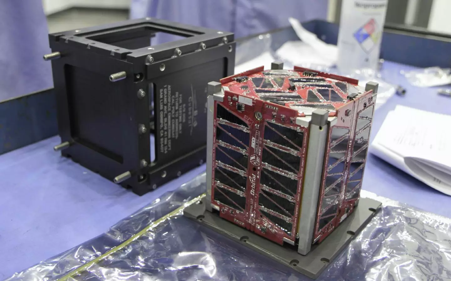 3DSat's CubeSat casings for satellites