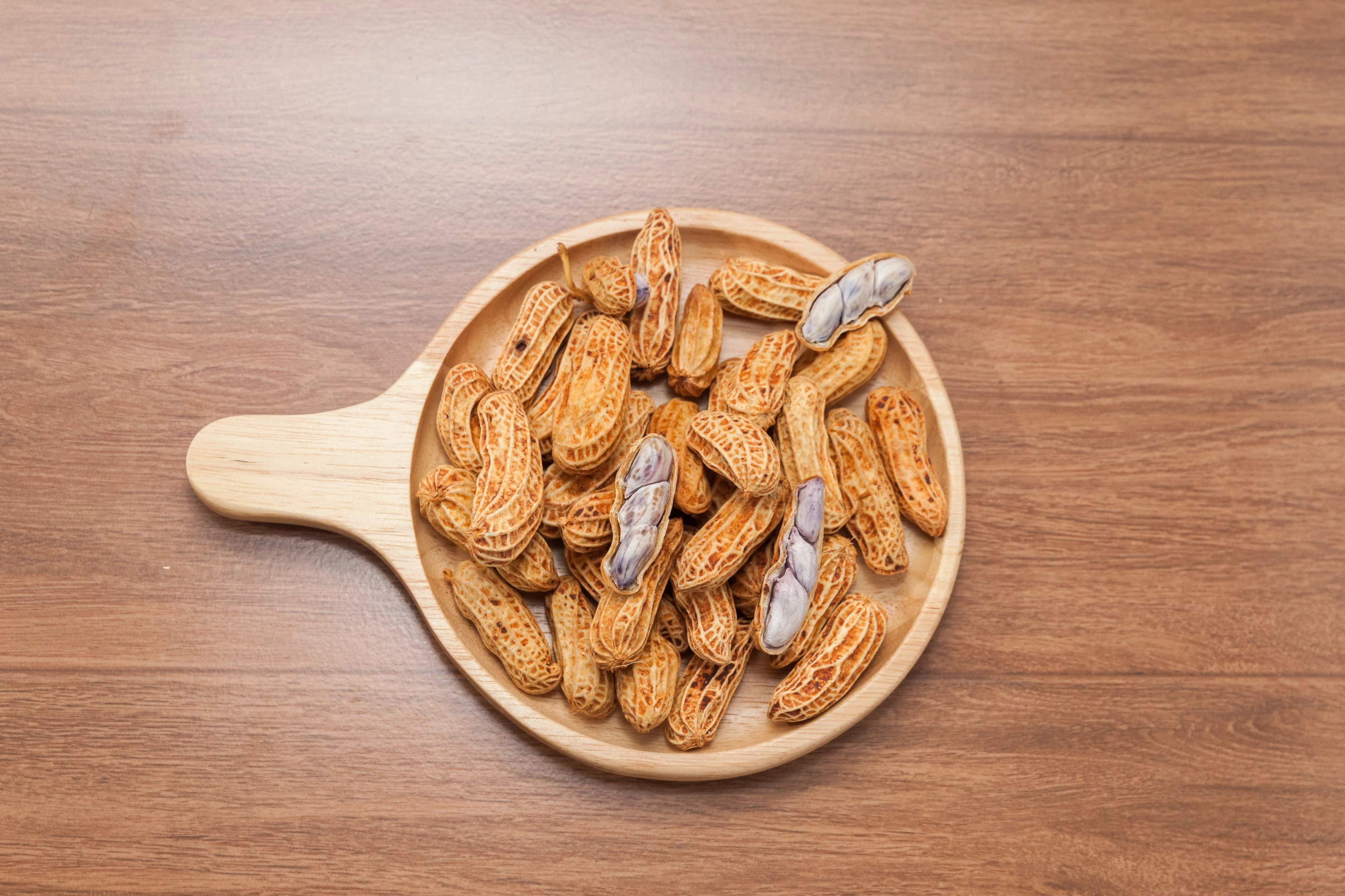 Research has found boiling peanuts generates changes to its proteins that reduce allergic responses