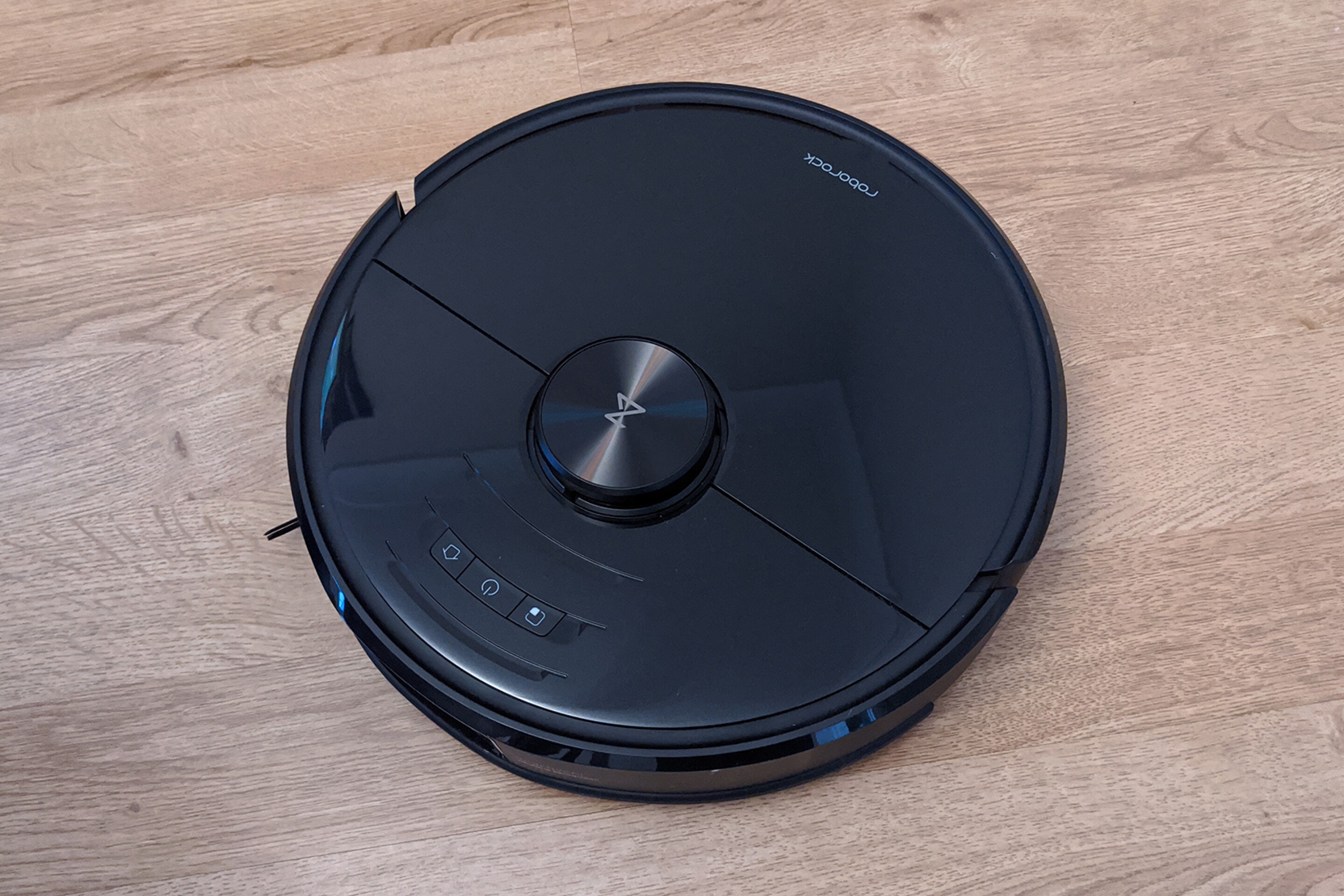 Review Roborock S6 MaxV shows how far robovacs have come
