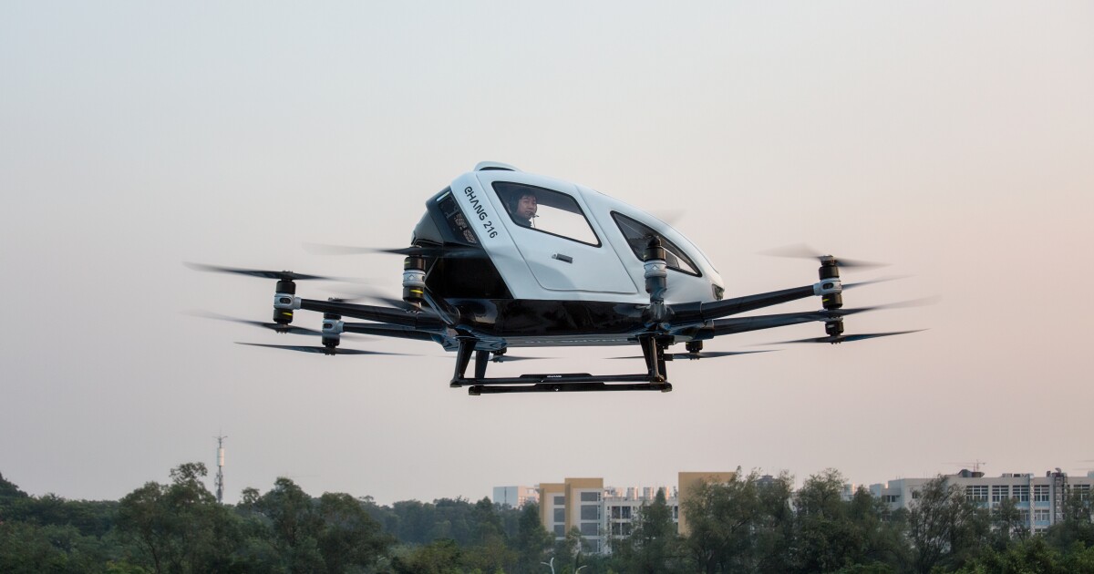 Ehang 216
