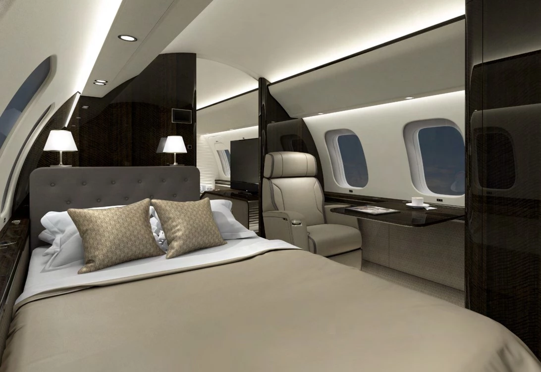 The Global 8000 has a full-size bed