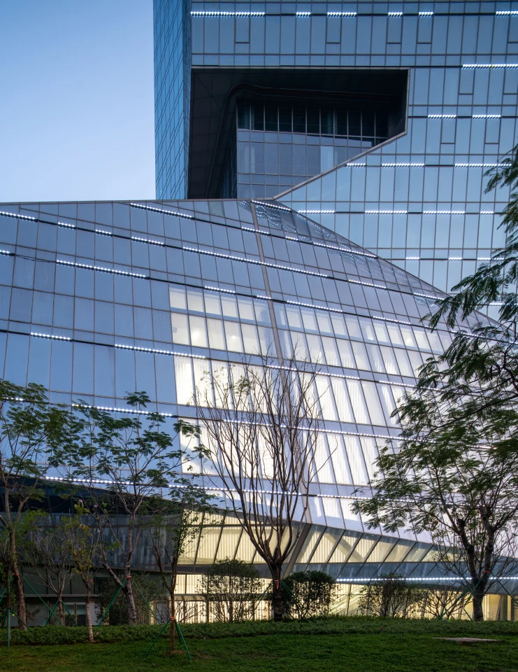 Hanking Center includes a podium that's joined to the main tower and is used to host high-end retail space