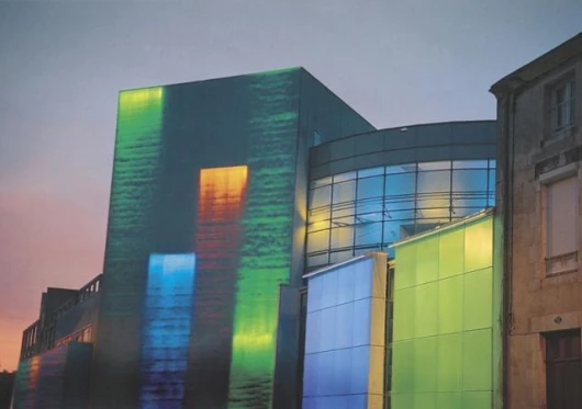 Built to represent a life-size urban plain, OLAC features a traditional residential façade and a town hall, all designed not only to demonstrate Philips lighting expertise, but also to be used as a testing ground for lighting developers.