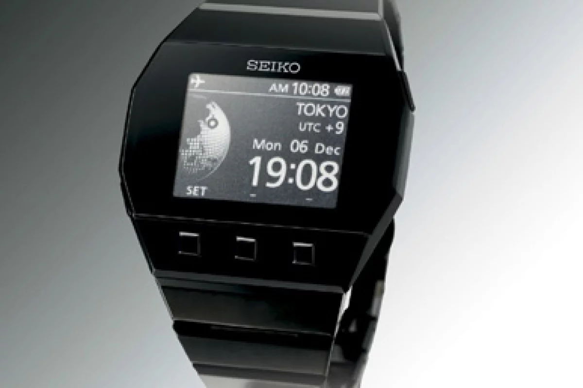 SEIKO's active matrix Electronic Ink watch