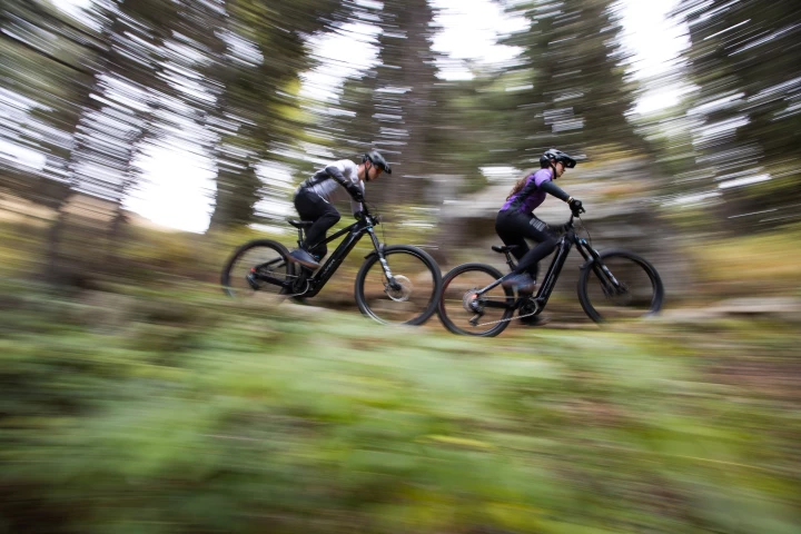The 2025 Uproc Evo:X model is described as "a thoroughbred enduro where fun meets power"