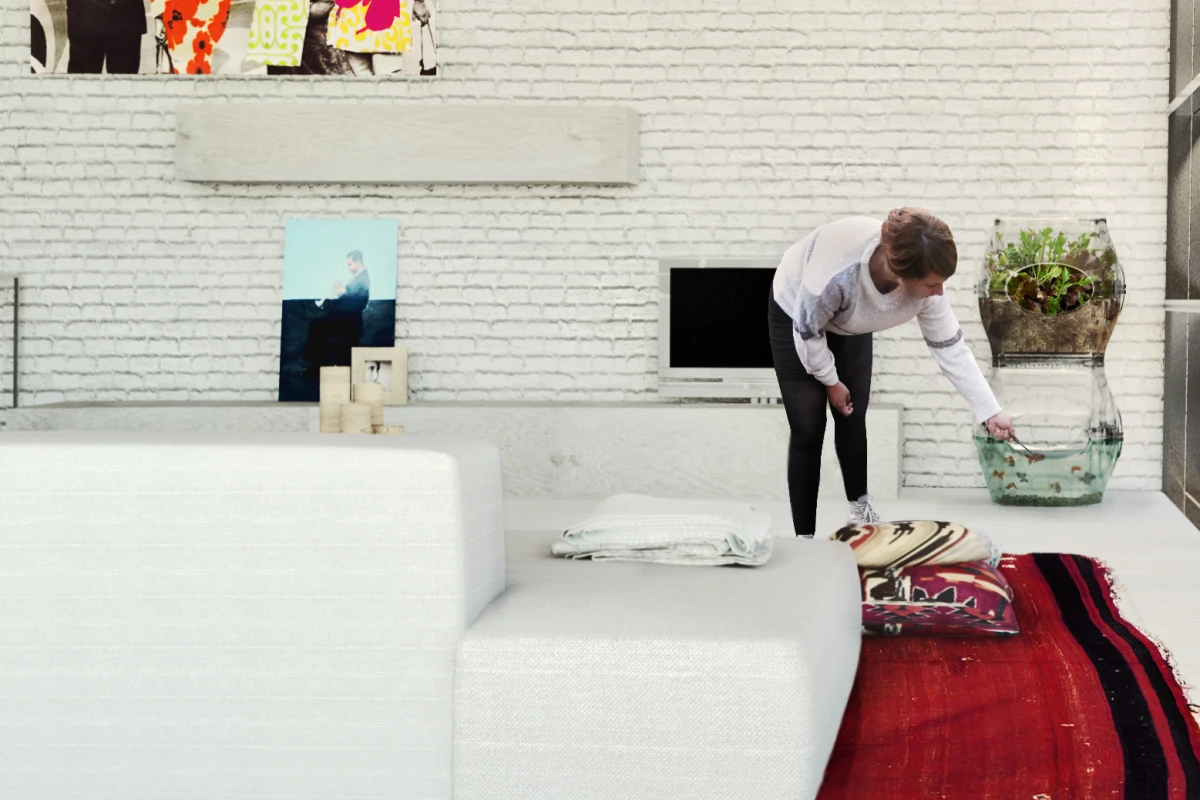 The Aqualibrium is an aquaponics kit, that combines fish and plants