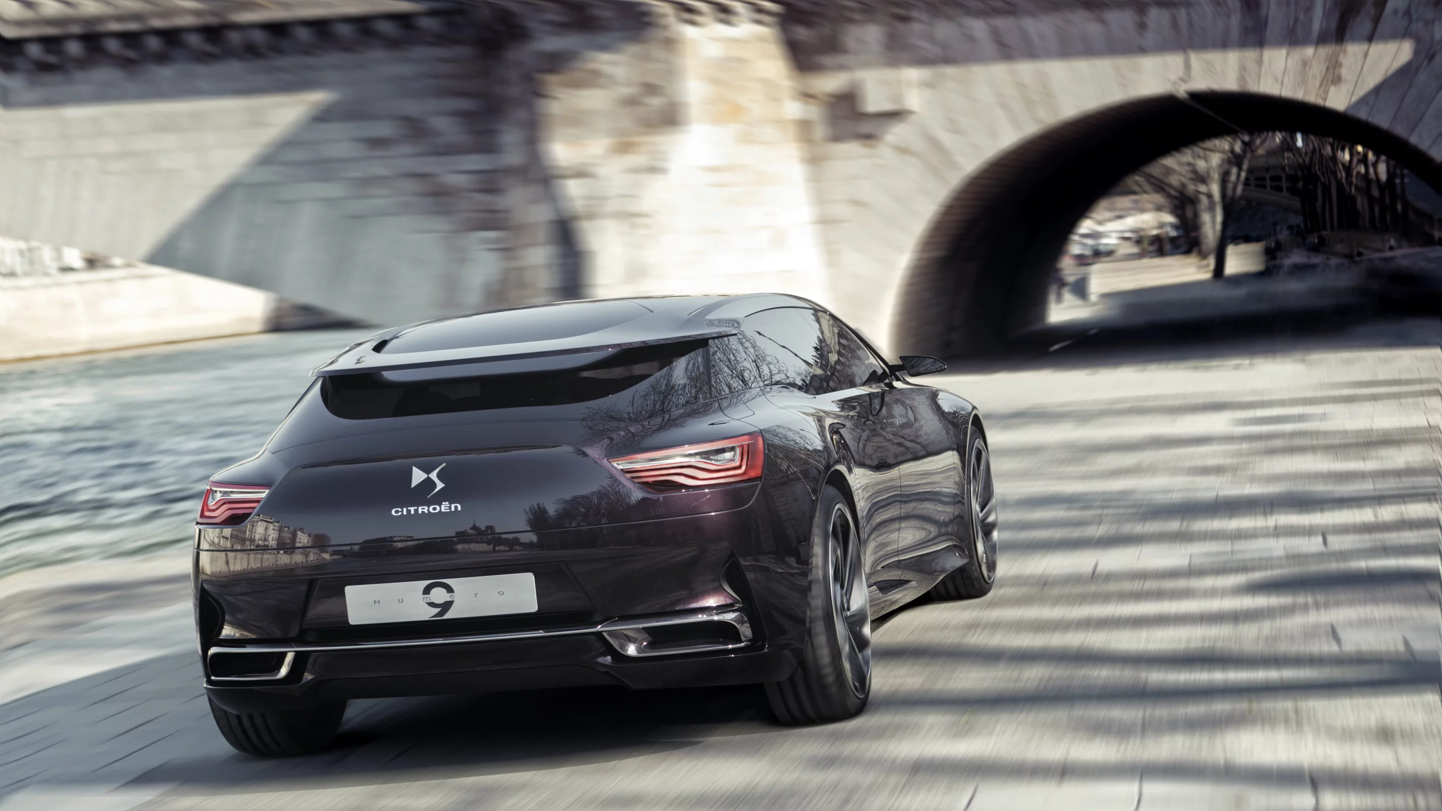 The Numéro 9 concept features the famous "shooting brake" body style