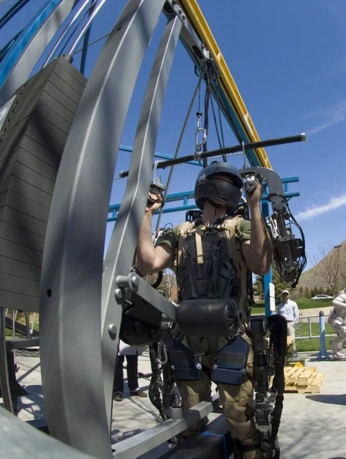 Raytheon Sarcos ExoskeletonPhoto: Raytheon Company