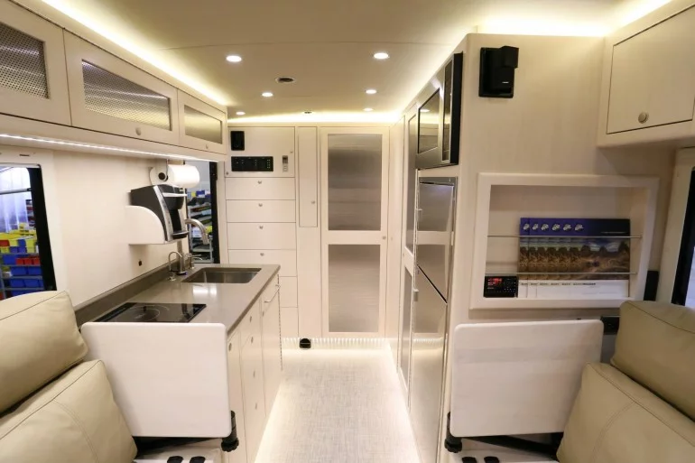 EarthRoamer hasn't revealed any interior renderings of the XV-HD, but this photo of the XV-LTS interior gives a picture of its current work