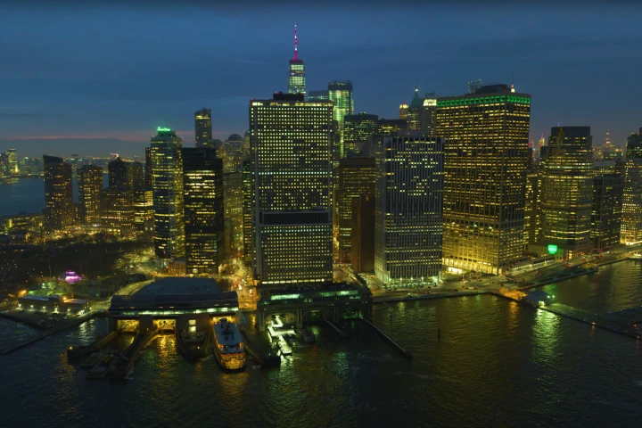 Aerial footage of New York City in 12K by Phil Holland