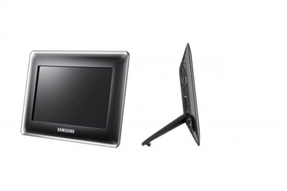 Samsung releases slimline SPF-87H Digital Photo Frame