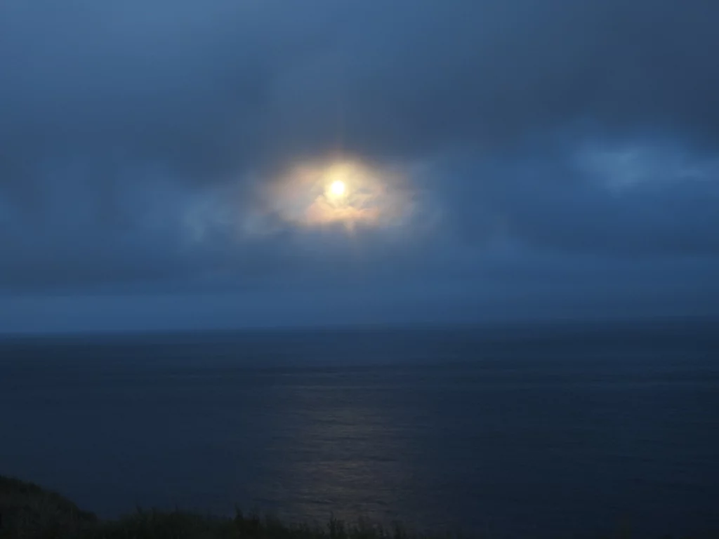 Blood Moon as captured by Luis on Terceira Island in the Azores, Portugal