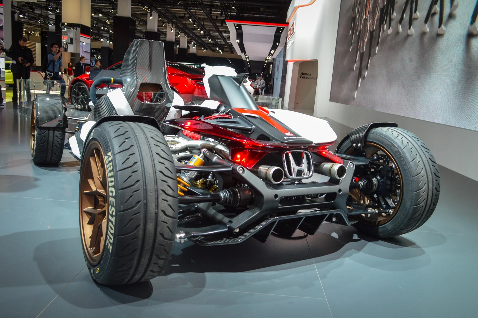 The "freedom of a motorcycle and the maneuverability of a car"
