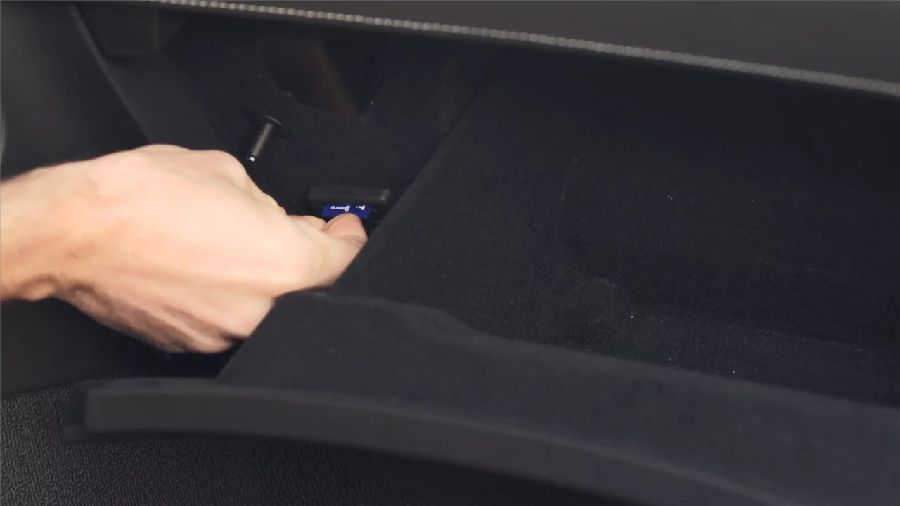 The recordings are stored on an SD card in the glove box