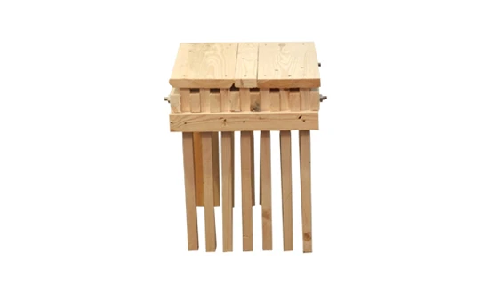 Pallet Room stool by Andrea Scandella