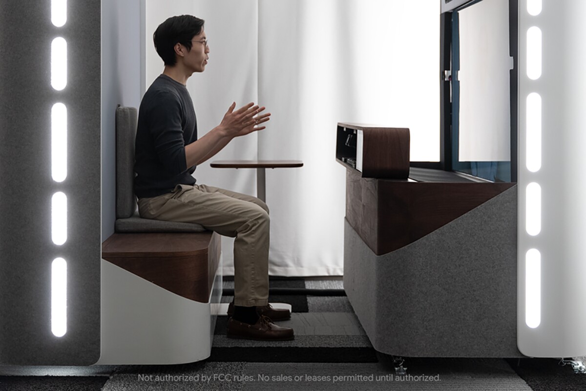 Google S Project Starline Is The 3d Video Chat Portal Of The Future