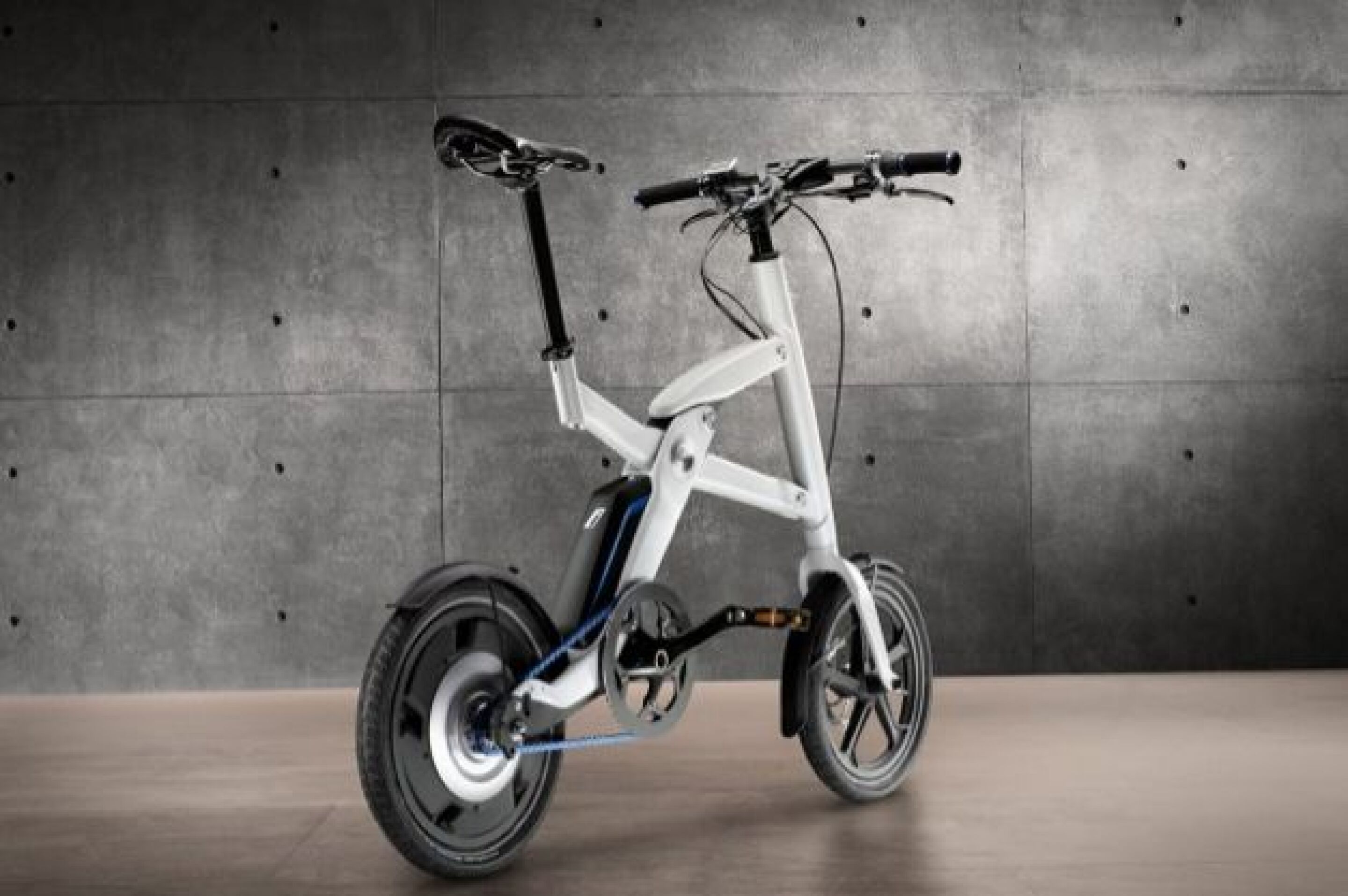 BMW unveils i Pedelec bicycle concept