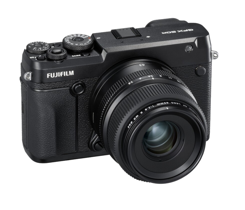 The GFX 50R has a focus lever for quick focus point adjustment