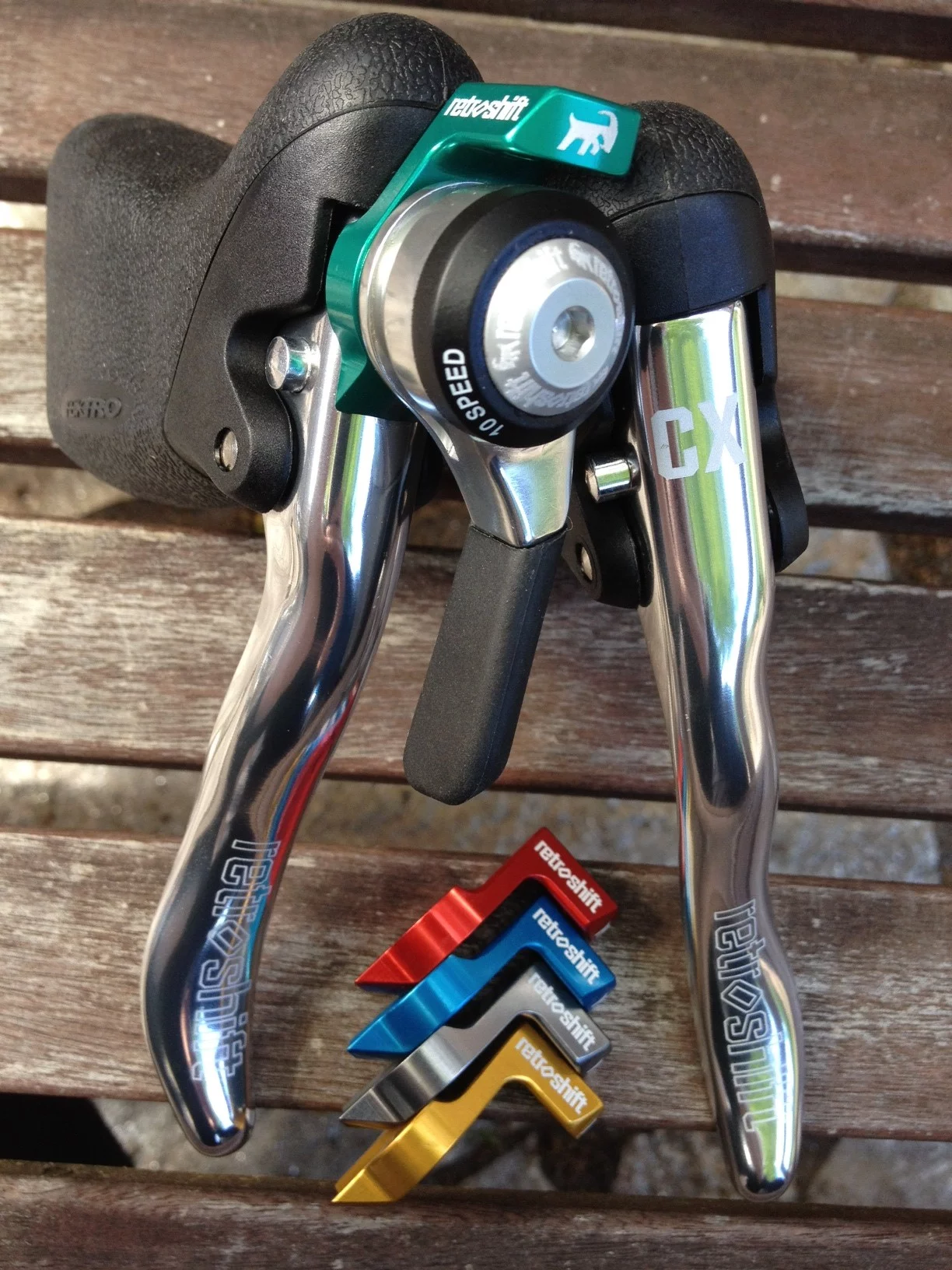 The one-shifter Retroshift CX1, for bikes with no front derailleur