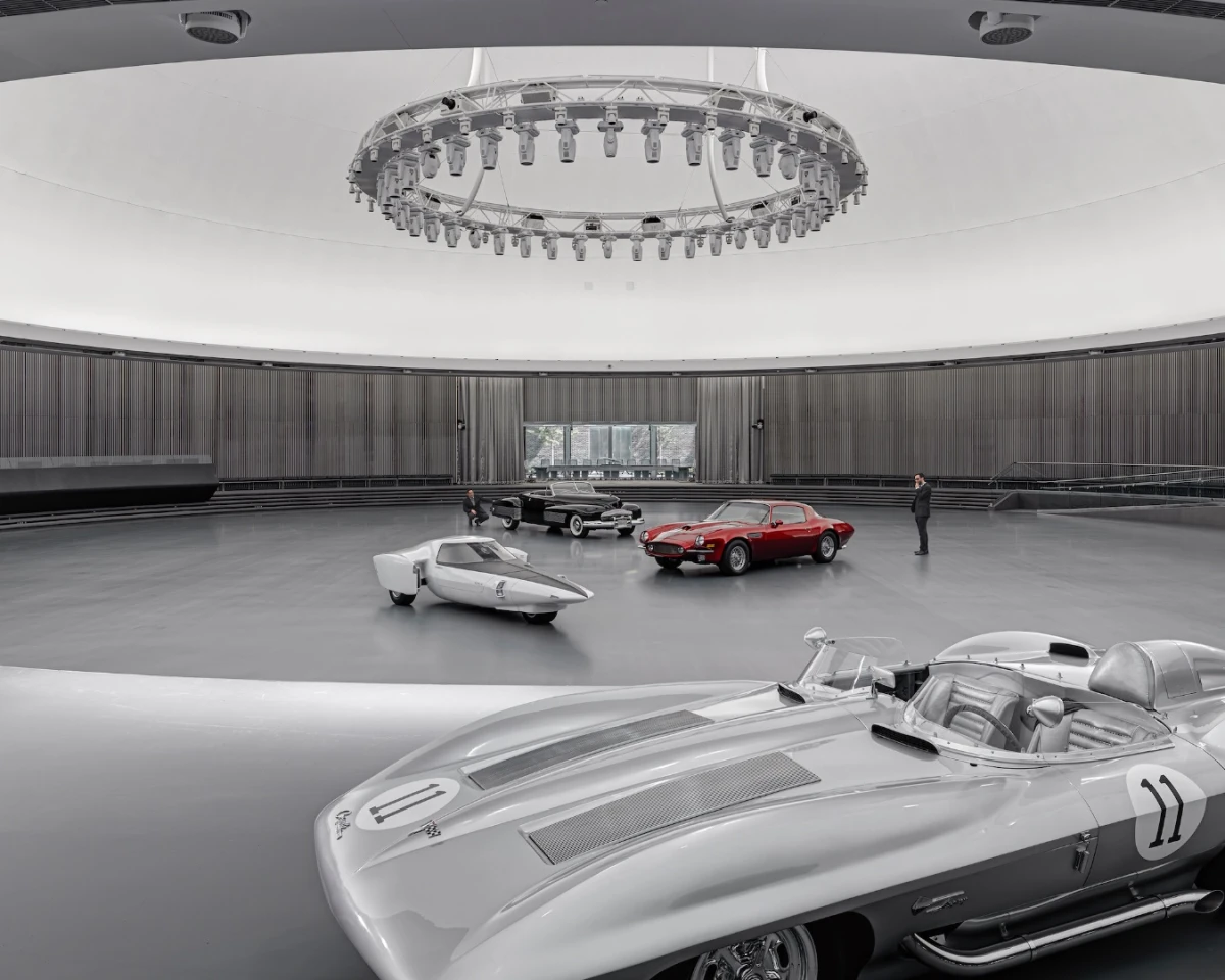 General Motors commissioned a large indoor viewing auditorium as part of a larger Technical Center back in 1956