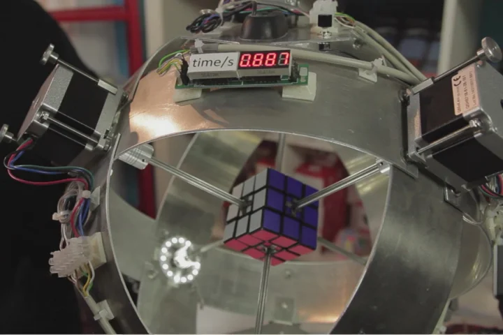 Sub1 solves the Rubik's Cube in under a second