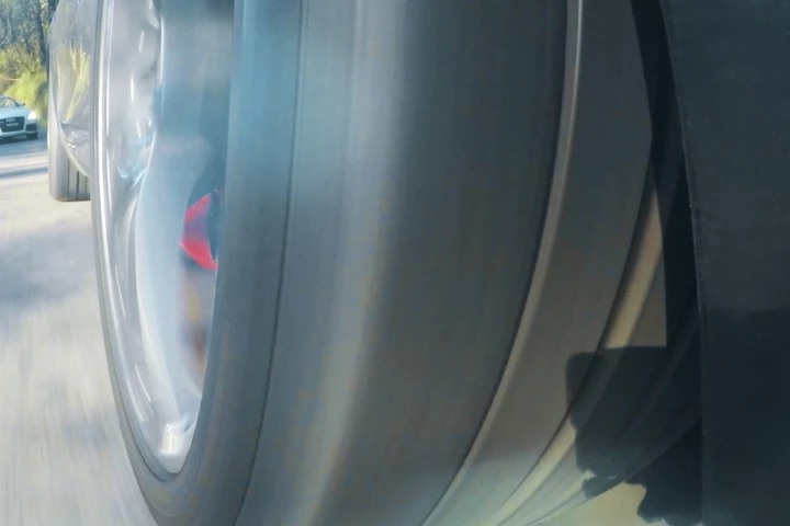 By electronically adjusting camber, toe and caster, the Doftek active wheel alignment system (AWAS) system is claimed to improve handling performance by at least 15% while reducing rolling resistance by 10% and tire wear by 10%