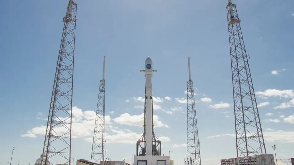 Falcon 9 on the launch pad