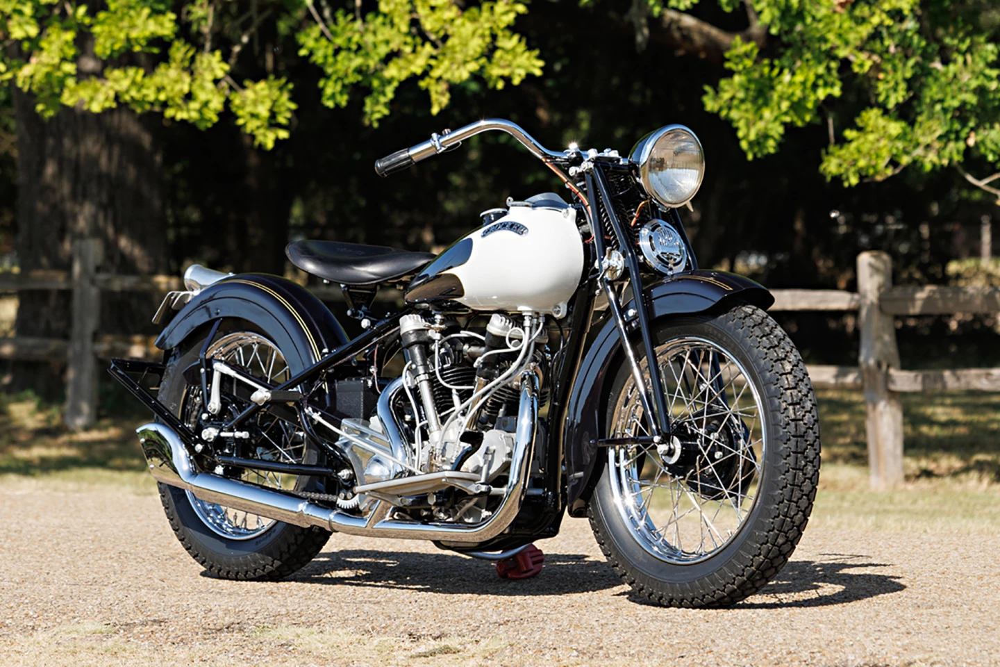 Estimated to sell for between $900,000 and $1,000,000, this 1942 Crocker Big-Tank might well set a world record for a motorcycle at auction when it crosses the auction block at the official Pebble Beach auction on 19 August 2022