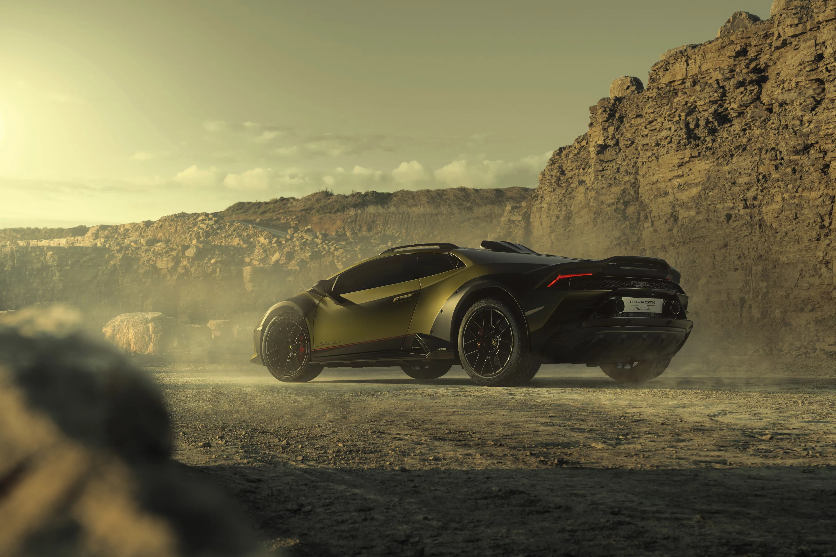 Lamborghini puts over 600 hp of V10 power to the dirt