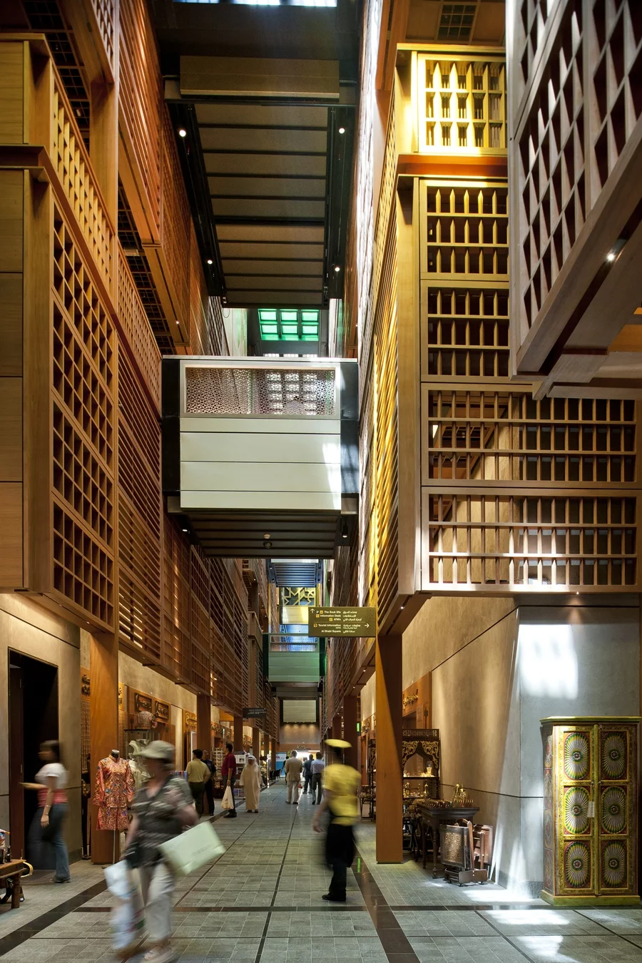 The Abu Dhabi Central Market is aimed at being a "reinterpretation of the traditional marketplace" (Photo: Nigel Young / Foster + Partners)