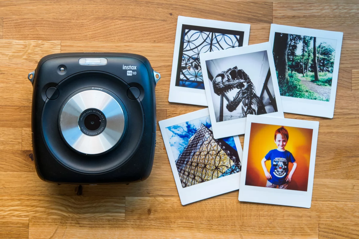 We take the Fujifilm Instax SQ10 digital and instant hybrid camera for a spin
