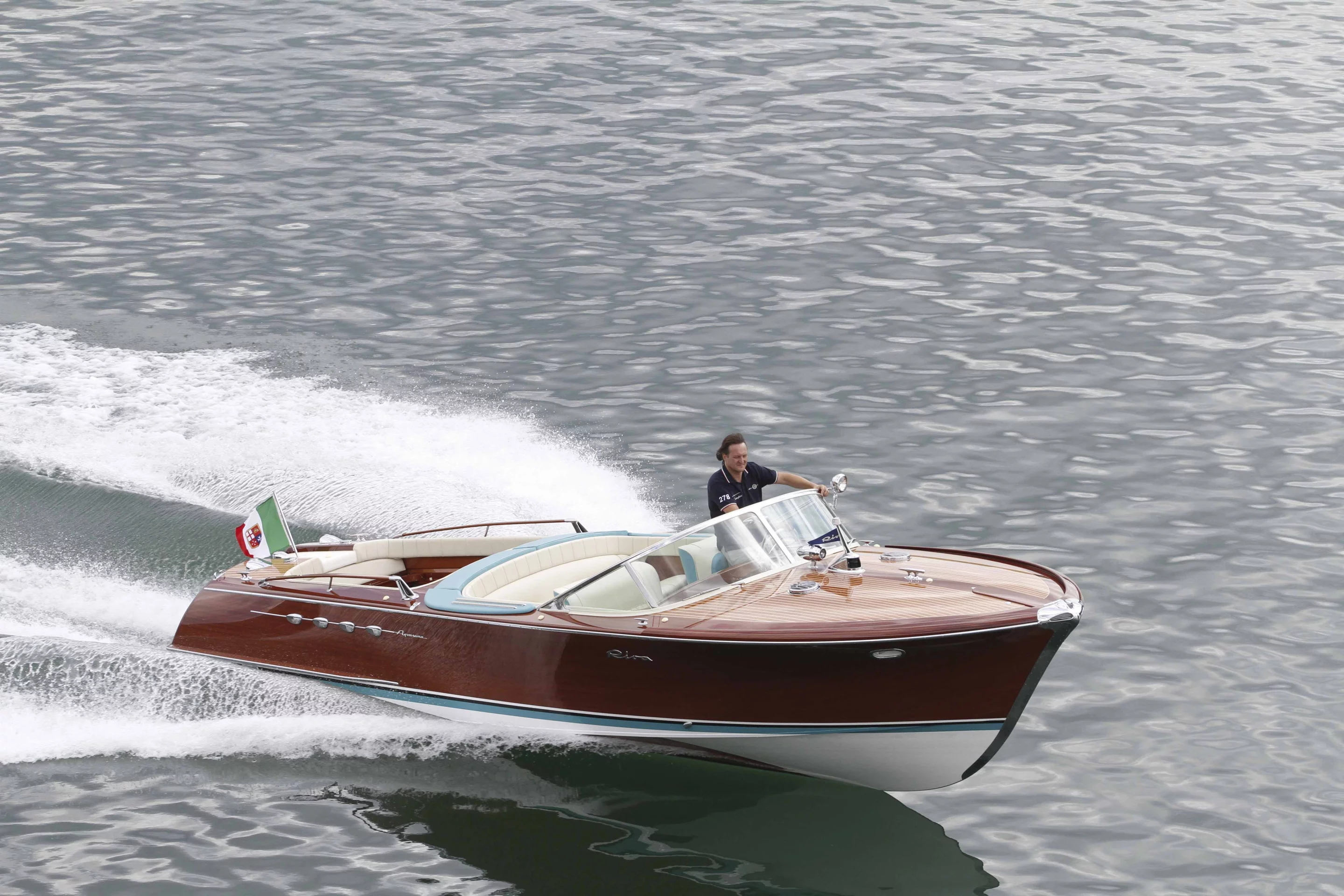 The Lamborghini Riva Aquarama was taken on a test drive on Lago d’Iseo