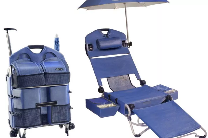 The LoungePac in both its open and closed states