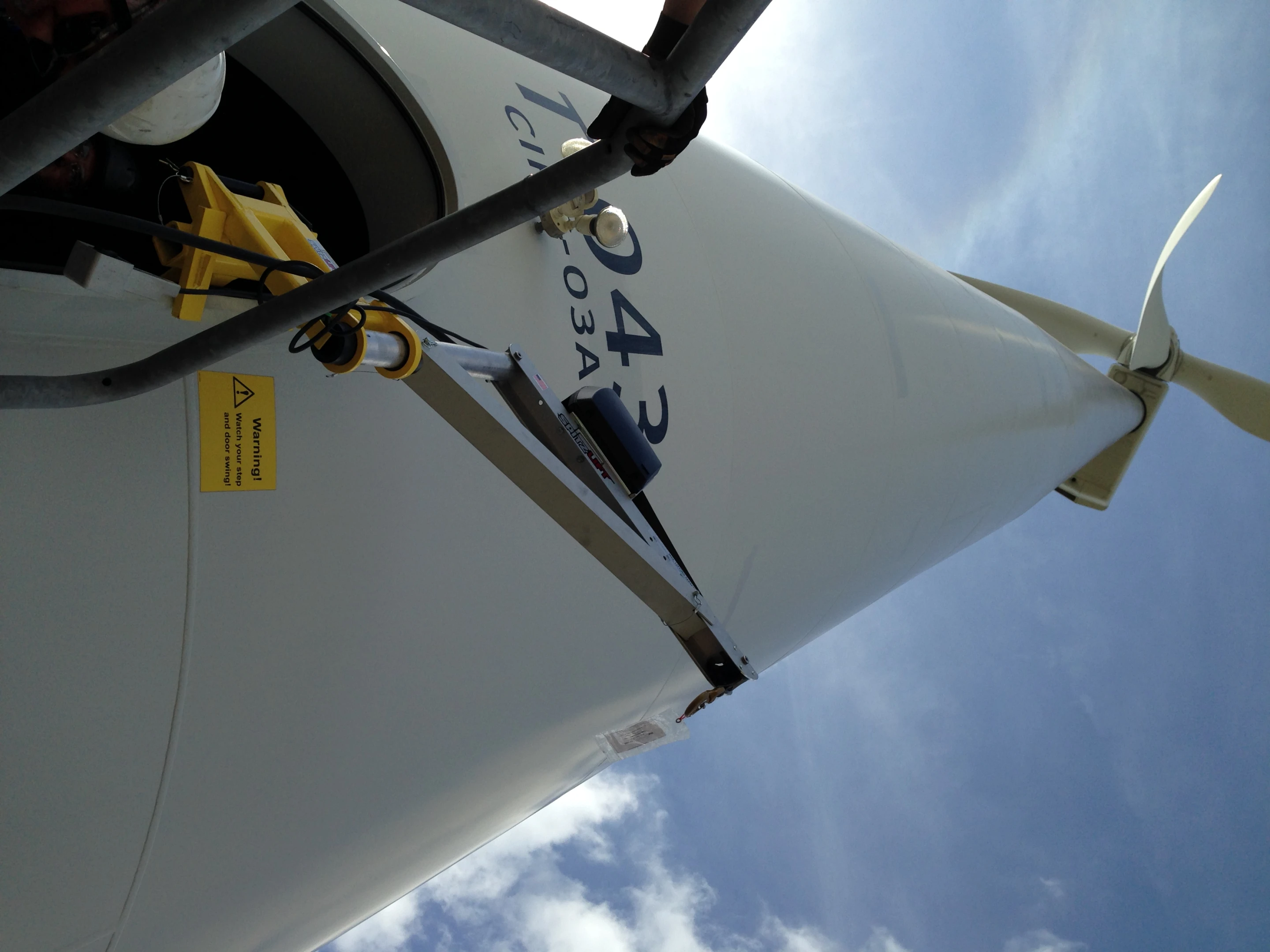 Spitzlift's miniature crane